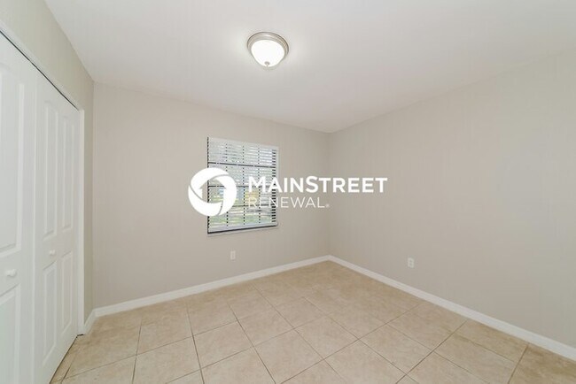 Building Photo - 3 Bedroom Pet-Friendly Home in North Port, FL with Main Street Renewal