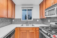 Building Photo - 1837 N La Brea Ave