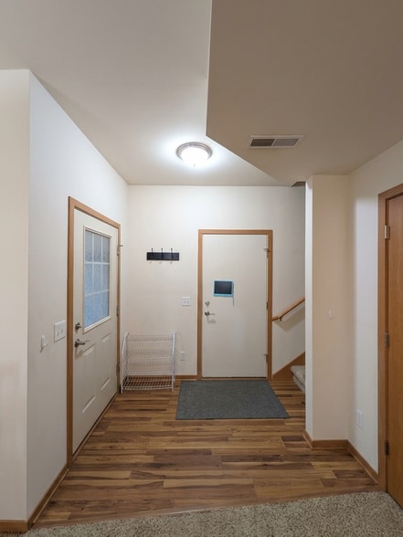 Building Photo - 4878 Innovation Dr