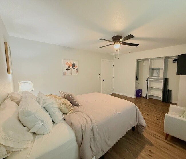 Building Photo - 2179 Weston Way