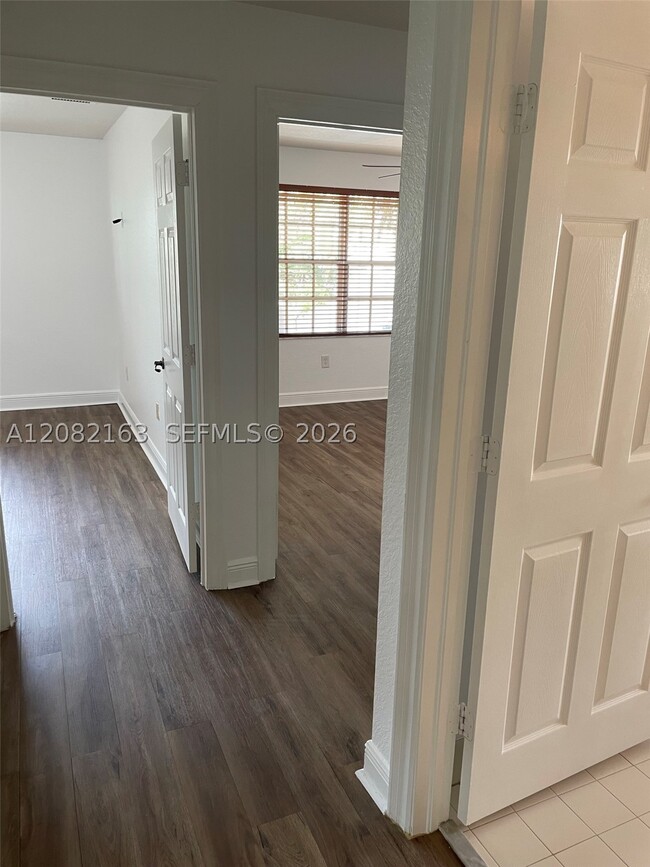Building Photo - 17404 SW 47th Ct
