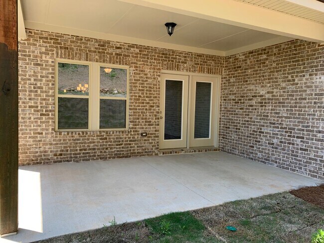 Building Photo - BRAND NEW HOME IN PARC @ THE AU CLUB