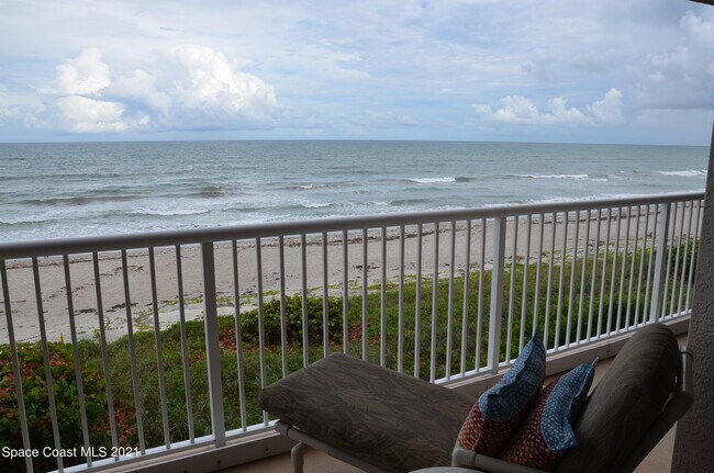 Building Photo - 2065 Jimmy Buffett Mem Hwy