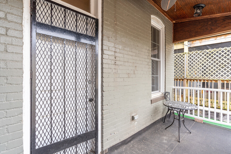 4 bedroom/3 bathroom, patio - 403 P St NW