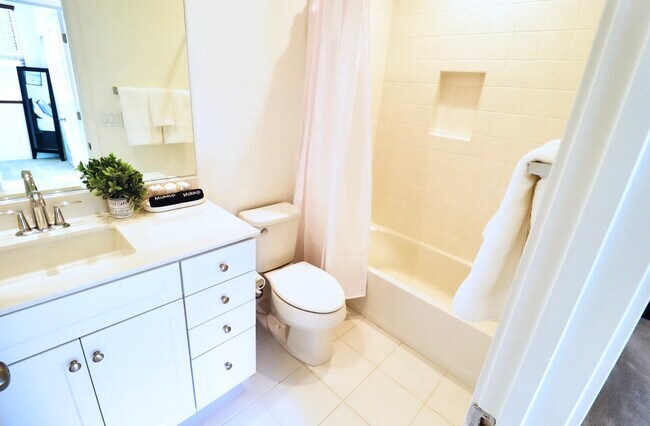 Building Photo - 1110 Makena Way