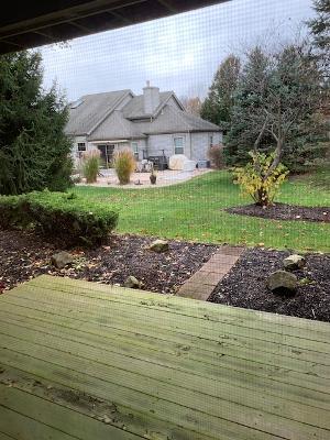 Building Photo - 270 S Linden Ct