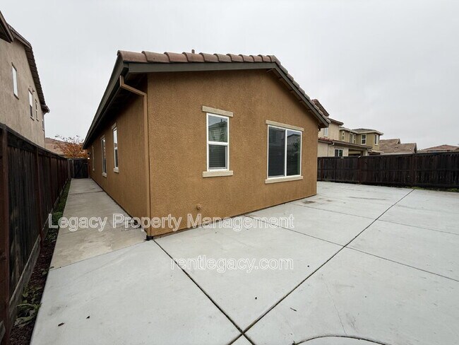 Building Photo - 8441 Ponta Delgada Dr