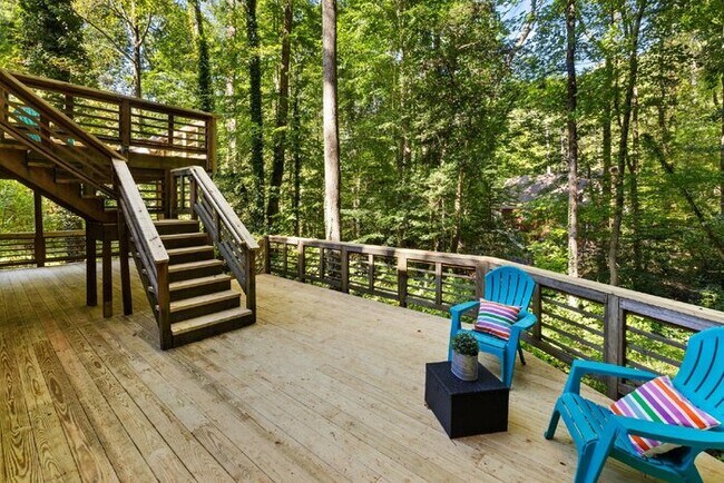 Building Photo - Spacious 5 Bedroom Home in Midlothian - $2,800/mo