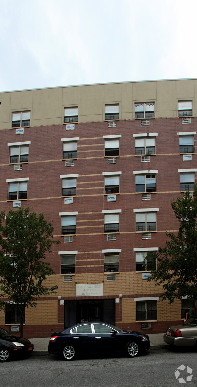 Building Photo - Olga Mendez Apartments