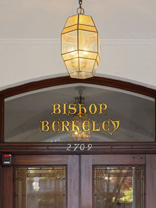 Building Photo - 2709 Dwight Way