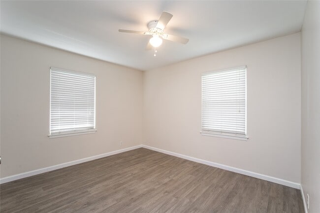 Building Photo - 3106 Maysel St