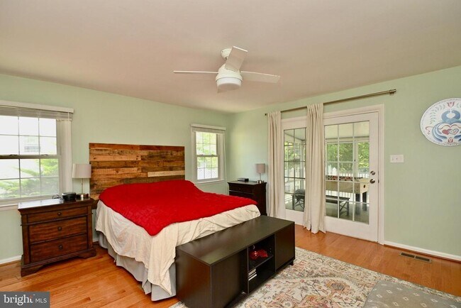 Building Photo - 10612 Anita Dr