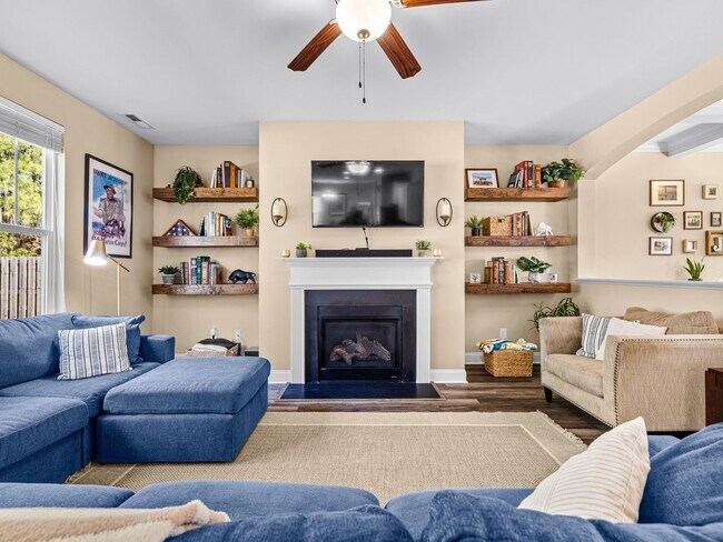 Building Photo - Neighborhoods of Holly Ridge