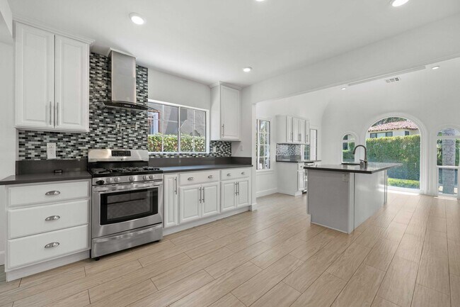 Building Photo - Timeless 1922 Spanish Charm meets Modern Luxury