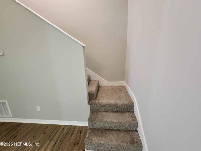 Building Photo - 7605 Melissa Ct N