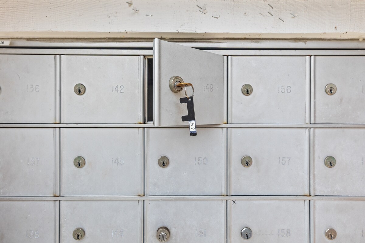 Building Photo - 66 Sandcastle