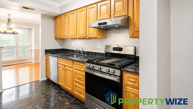 Building Photo - 7646 Oldfield Ln