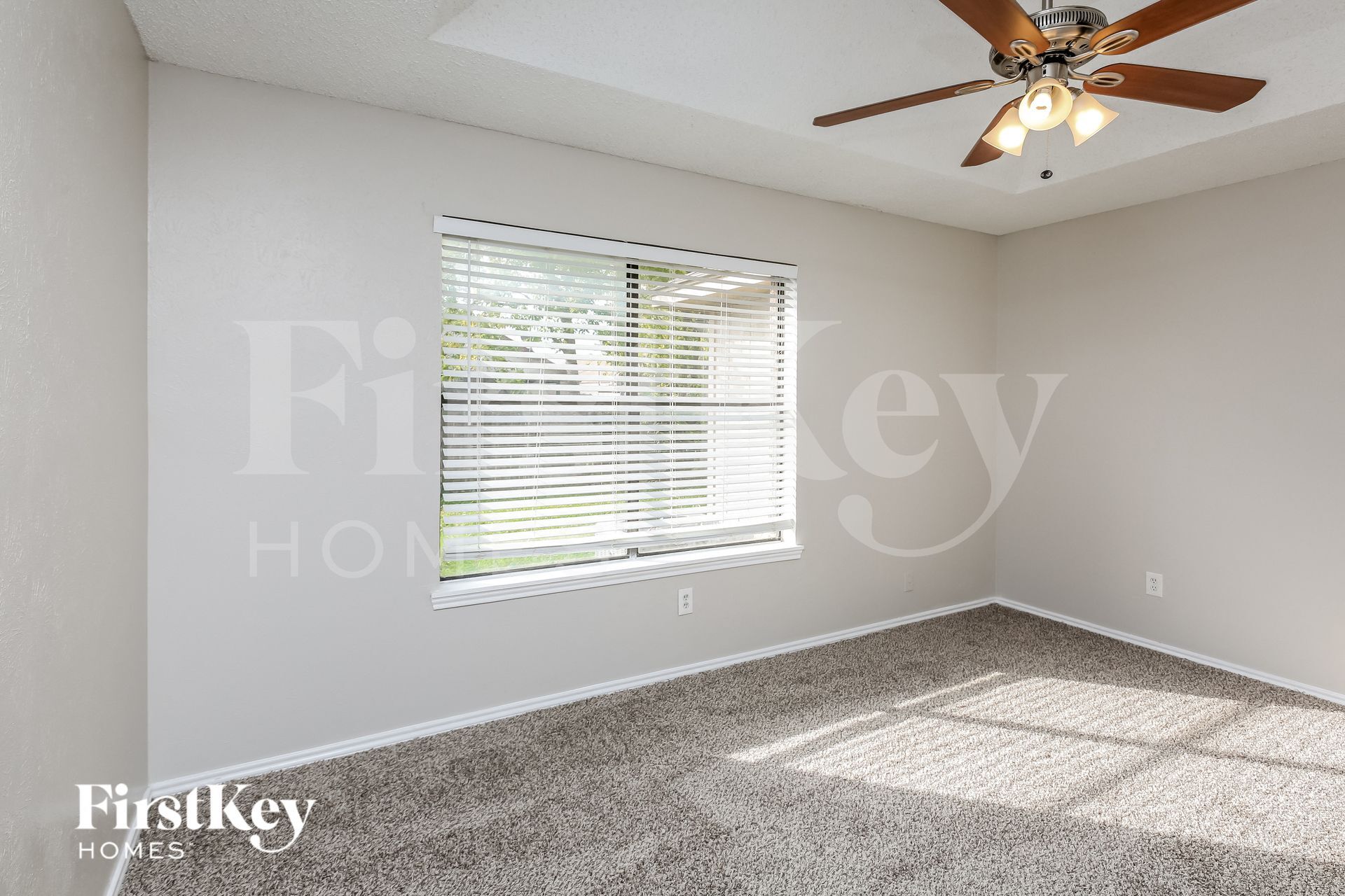 Building Photo - 2525 Butterfield Dr