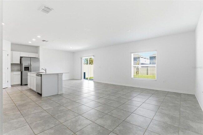 Building Photo - 1195 Tyler Lp