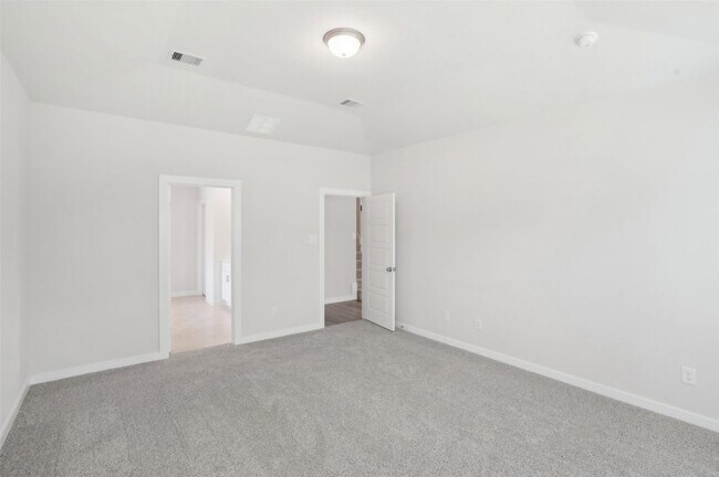 Building Photo - 1567 King Rnch Rd