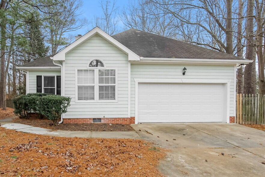 Primary Photo - 5513 Lake Garden Ct