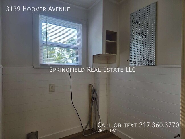 Building Photo - 3139 Hoover Ave