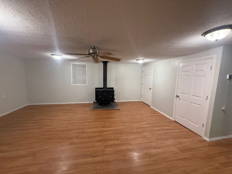 Building Photo - 58727 E Sleepy Hollow Dr