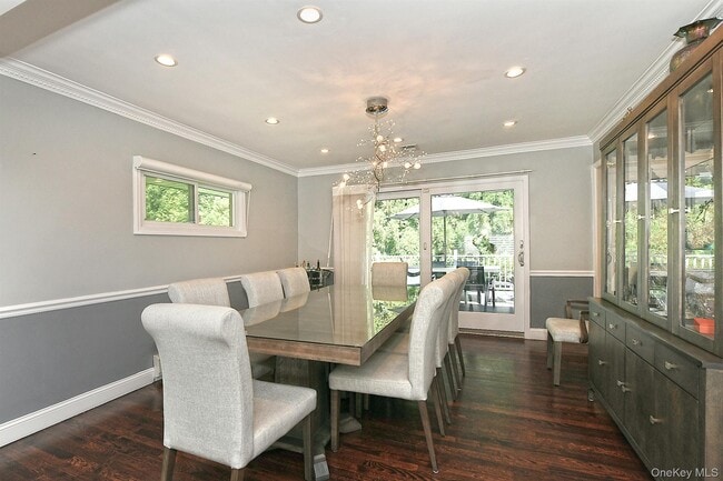 Building Photo - 2 Cherrywood Ln