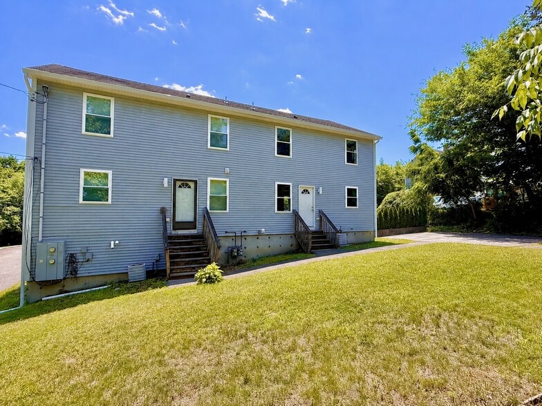 Building Photo - 40 Oil Mill Rd
