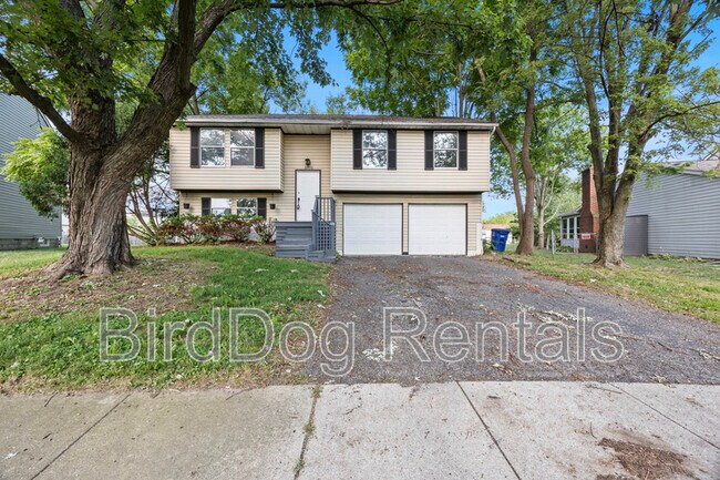 Primary Photo - 5970 Almina Dr