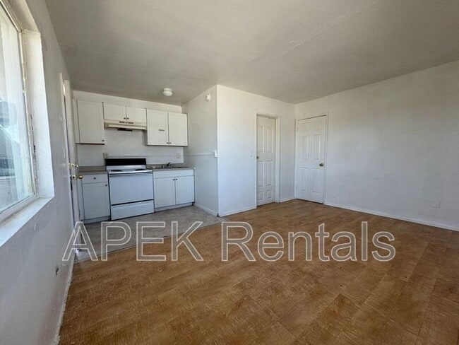 Building Photo - 99095 Corvina Dr