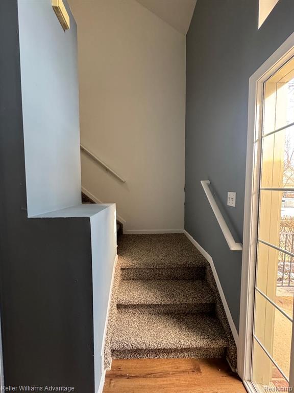 Building Photo - 38478 Lynwood Ct