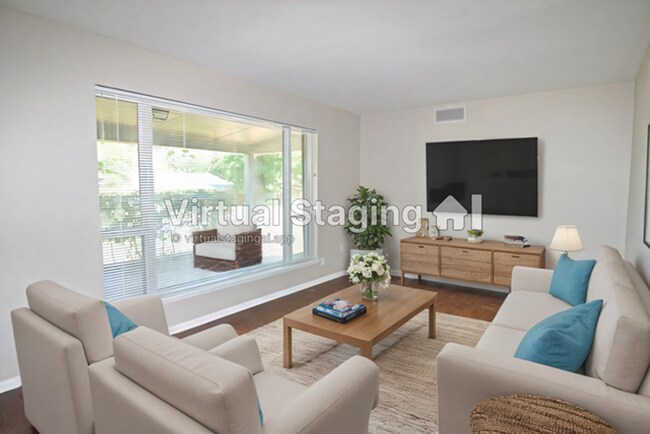 Building Photo - 1117 Trailwood Dr