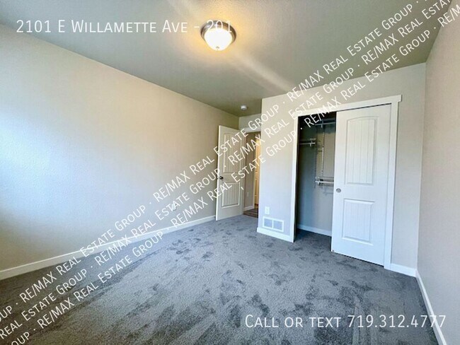 Building Photo - 2101 E Willamette Ave