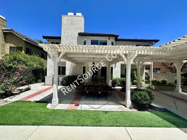 Building Photo - 25341 Irving Ln