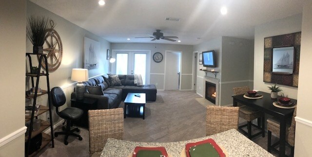 French Doors to Courtyard - 5001 Grande Dr