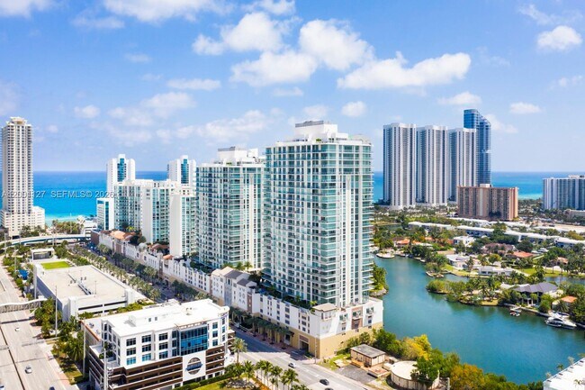 Building Photo - 300 Sunny Isles Blvd