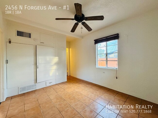 Building Photo - 2456 N Forgeus Ave