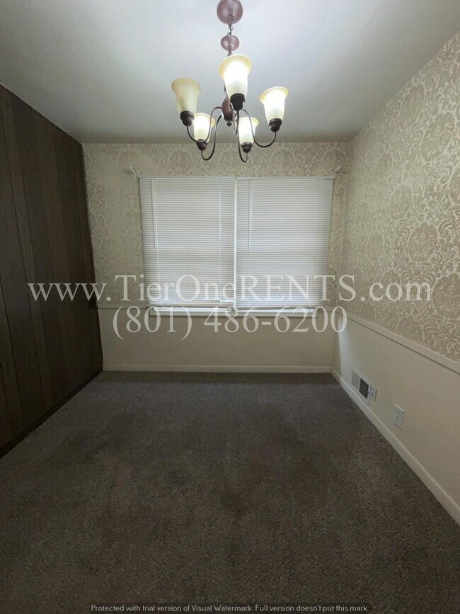 Building Photo - This property offers a NO DEPOSIT option a...