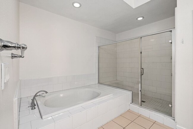 Building Photo - 111 S De Lacey Ave