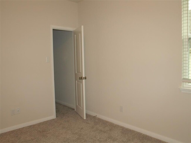 Building Photo - 4140 Aransas Dr