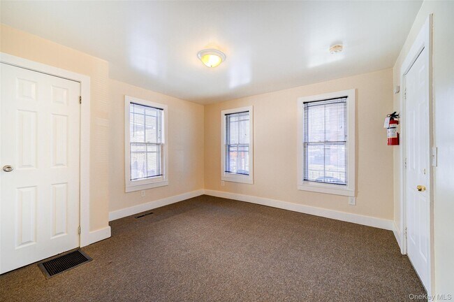 Building Photo - 82 Sprague Ave