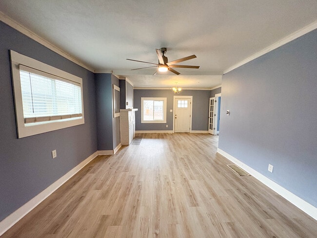 Building Photo - 3407 Graceland Ave