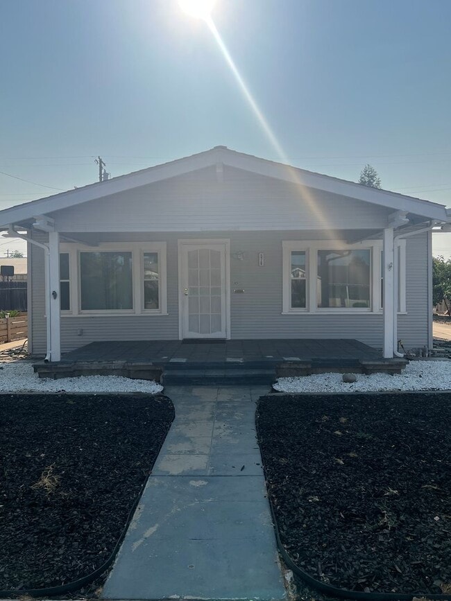 Primary Photo - Charming Family Home