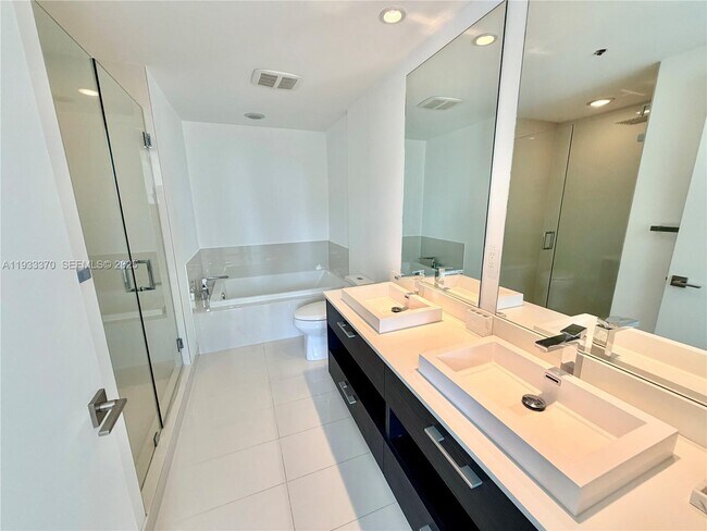 Building Photo - 45 SW 9th St