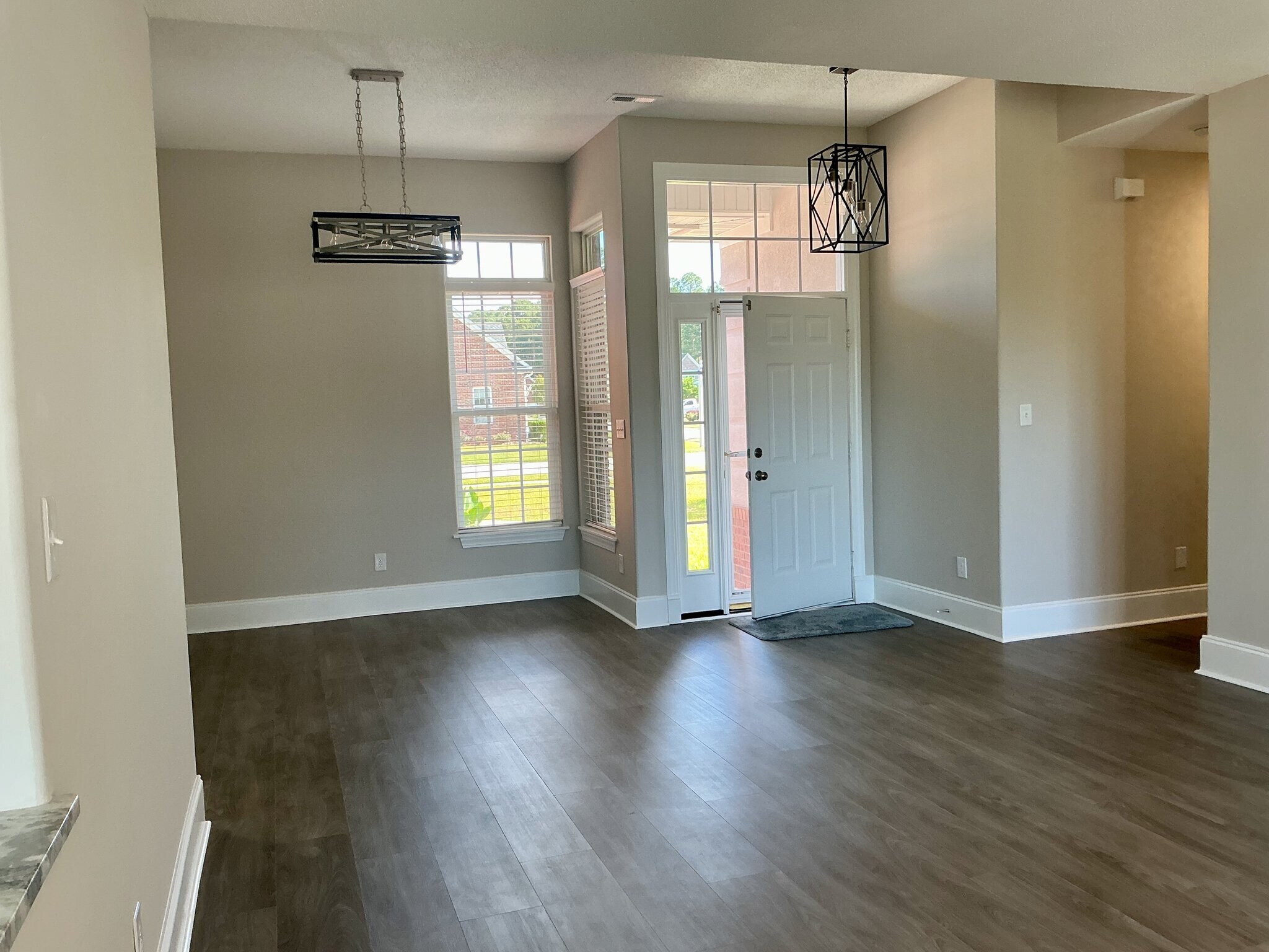 Building Photo - 546 Stonemason Dr