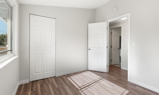 Building Photo - 17138 Sunderland Dr