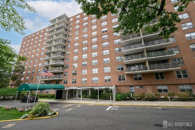 Primary Photo - 301 Beech St