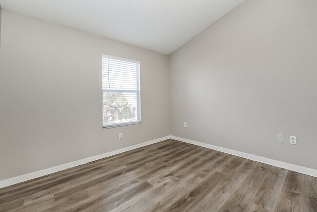 Building Photo - 30138 Wellesley Way