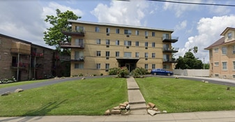 Building Photo - 4846 Yarmouth Pl